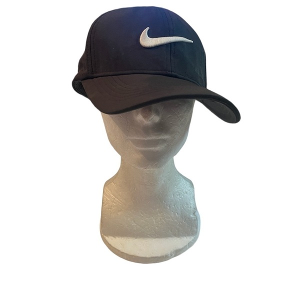 Vintage Nike Panel Running Black Hat Sz ML Fitted Classic99 DriFit - Picture 1 of 10